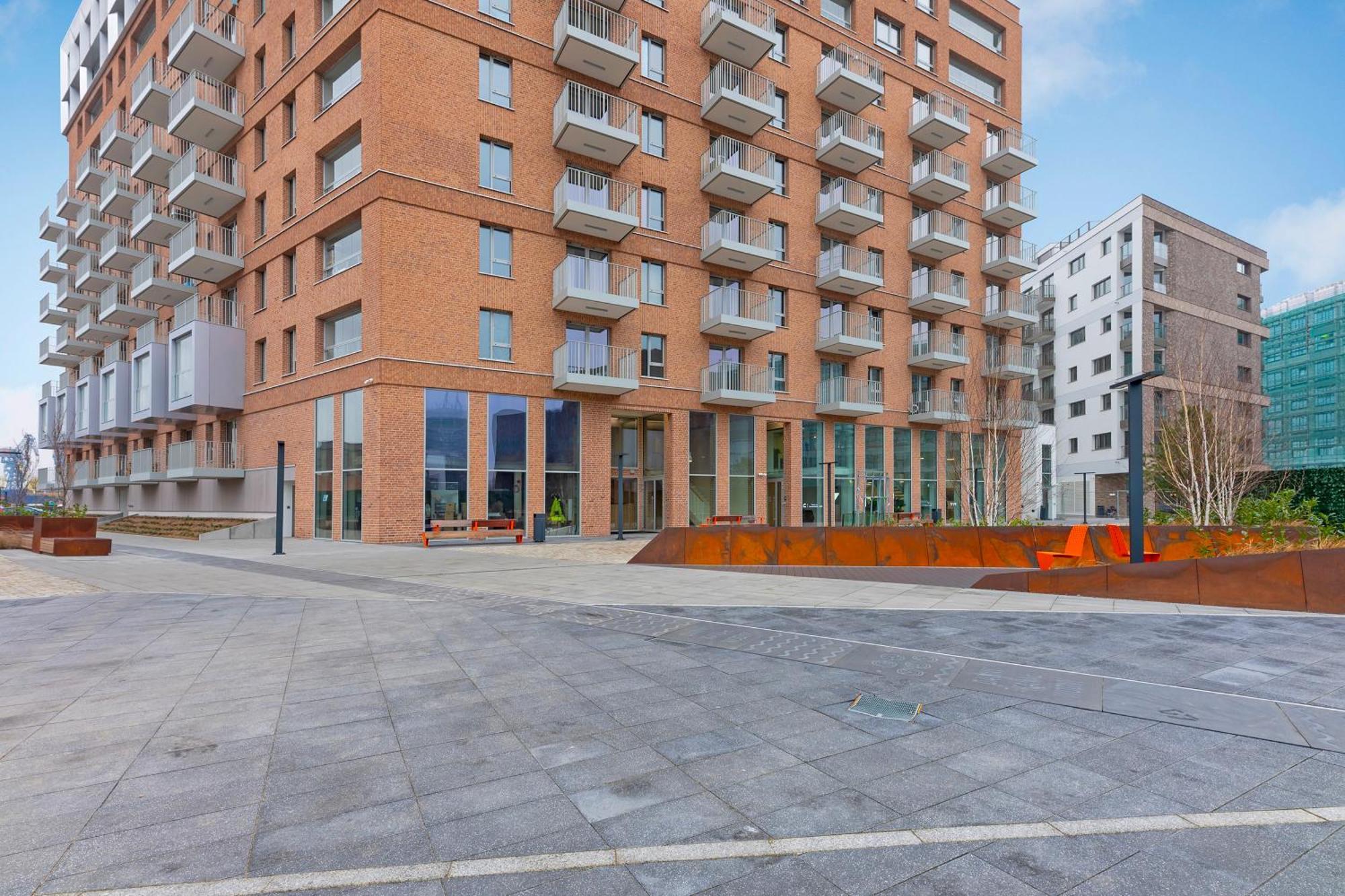 Zurawie - Food Hall, Parking & Stocznia By Downtown Leilighet